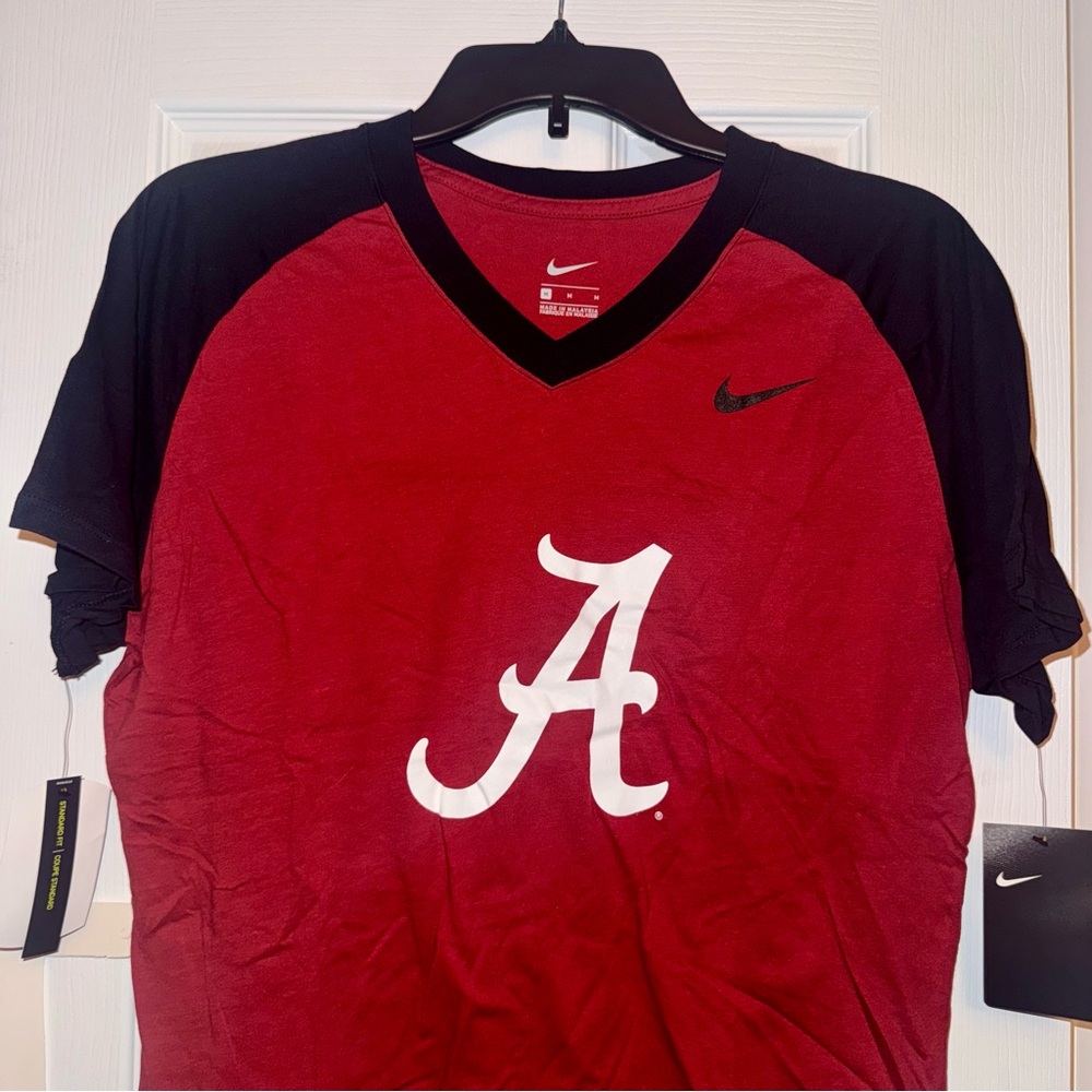 Nike Women's Red and Black V-Neck Tee